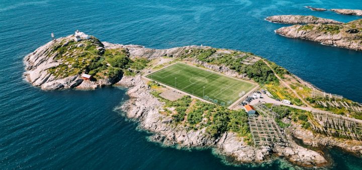 Standard Football Pitch Size in Meters: Length, Width and Markings
