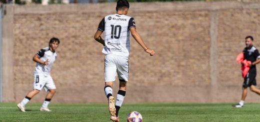 Who Is the Fastest Footballer in the World? Top 10 Players Ranked