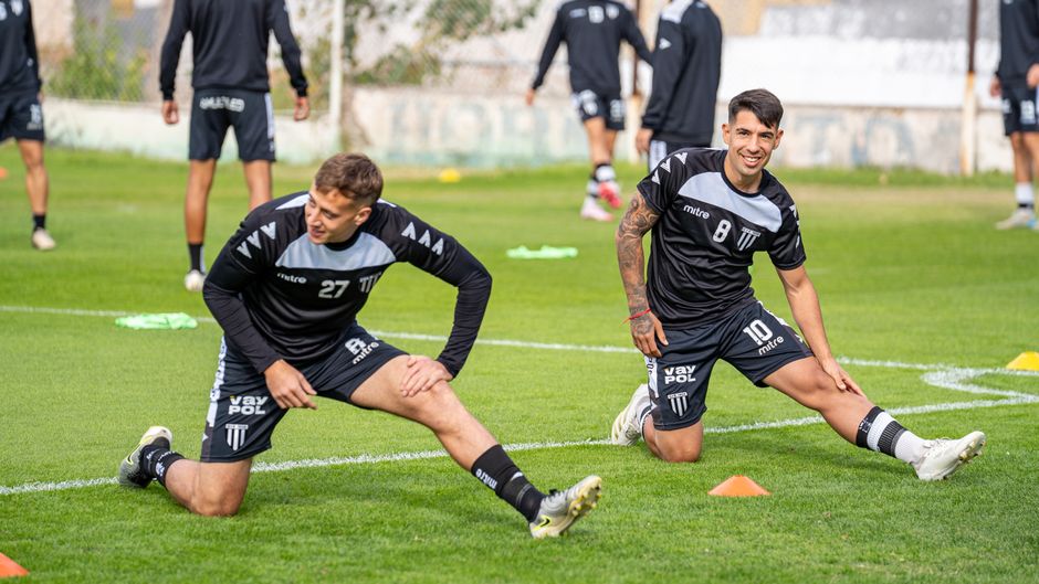 Health and Football: Fitness Benefits, Risks, and Safer Training