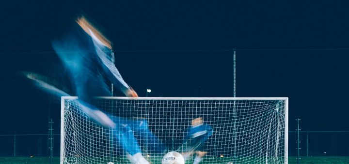How to Be a Good Defender in Football