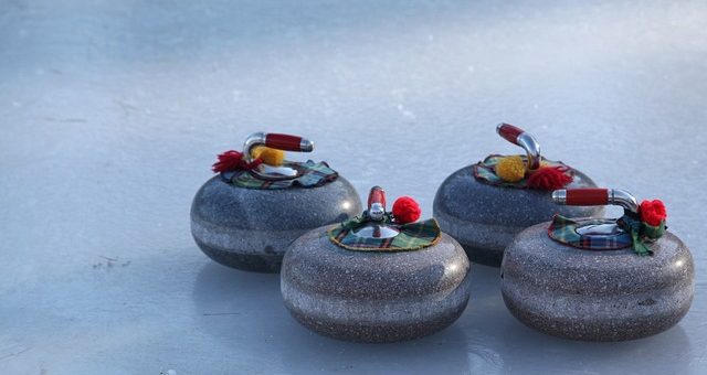 Curling Scoring Explained: How Points, Ends and the Hammer Work