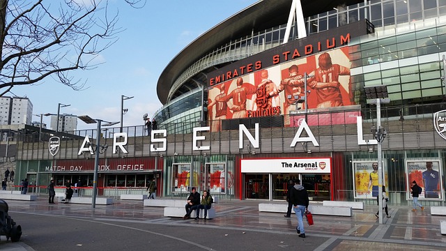 Top 10 Biggest Stadiums in England by Capacity