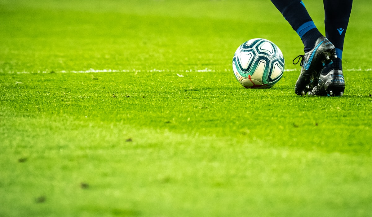 Top 10 Ronaldo Skills and Tricks Every Football Fan Should Know